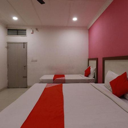 Hotel Abhimani Inn Bangalore Eksteriør bilde