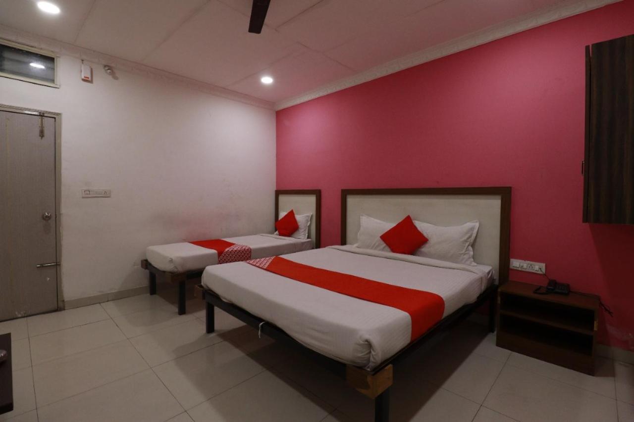 Hotel Abhimani Inn Bangalore Eksteriør bilde