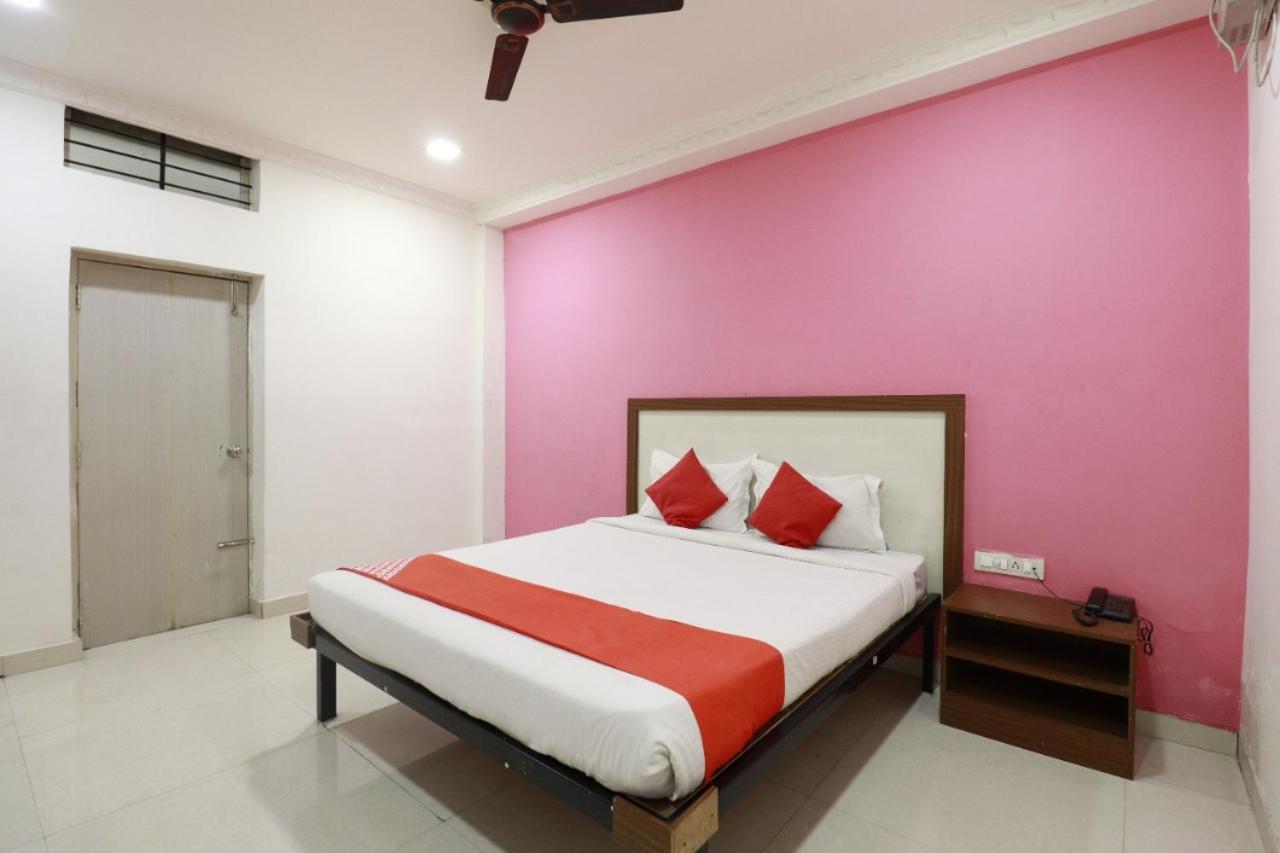 Hotel Abhimani Inn Bangalore Eksteriør bilde